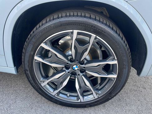 Used 2024 BMW X3 sDrive30i w/ Premium Package w/ZPA RWD image 12