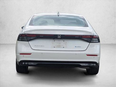Used 2023 Honda Accord EX-L image 6