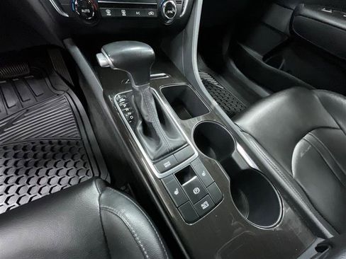 Used 2019 Kia Optima EX image 15