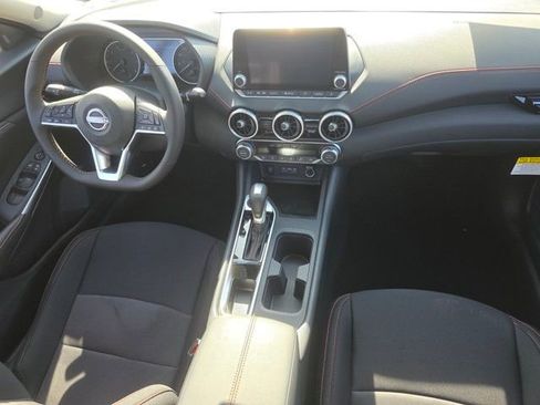 New 2025 Nissan Sentra SR w/ Trunk Package image 18