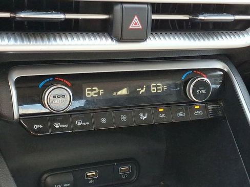 Used 2021 Kia K5 LXS image 16