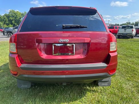 Used 2012 Jeep Compass Sport FWD image 4