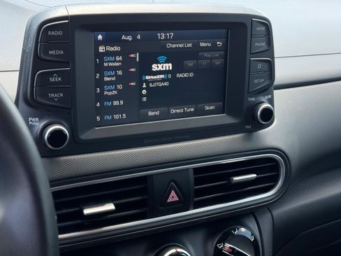 Used 2019 Hyundai Kona SEL FWD image 15