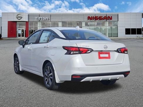 New 2025 Nissan Versa S w/ Trunk Package FWD image 5