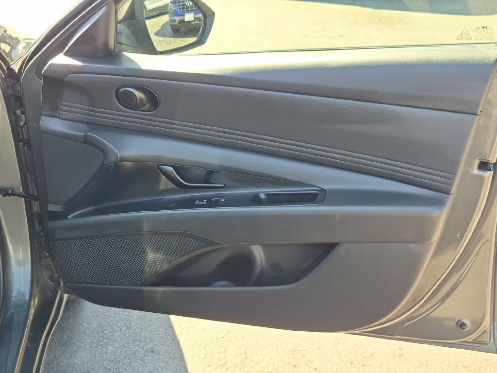 Used 2026 Hyundai Elantra Sport FWD image 32