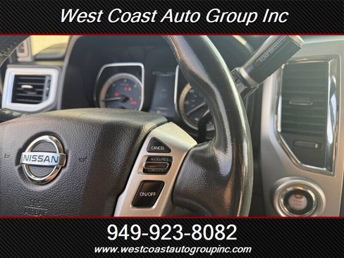 Used 2016 Nissan Titan SL image 17