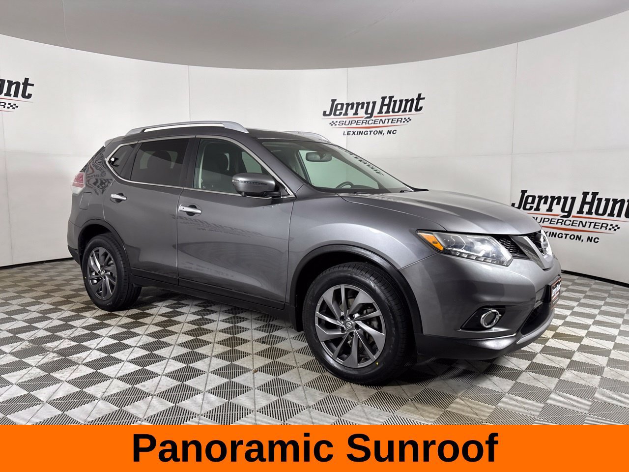 Used 2016 Nissan Rogue SL w/ SL Premium Package AWD/4WD image 4