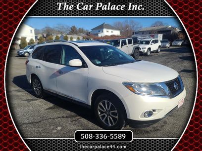 Used 2013 Nissan Pathfinder SL w/ SL Premium Pkg