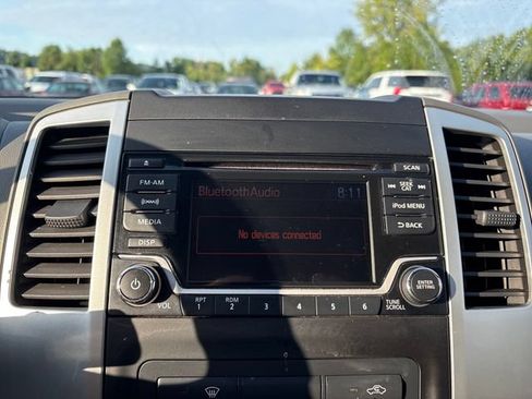 Used 2017 Nissan Frontier SV AWD/4WD image 14