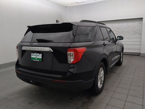Used 2022 Ford Explorer XLT w/ Class IV Trailer Tow Package RWD image 9