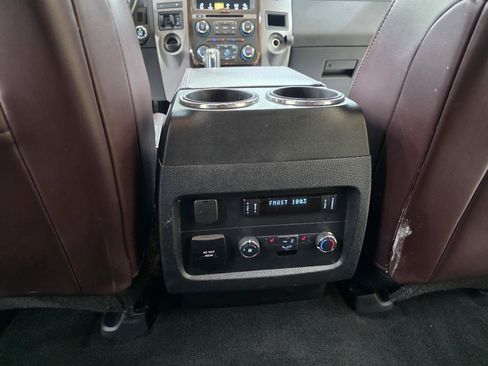 Used 2017 Ford Expedition Platinum RWD image 25