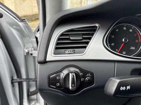 Used 2013 Audi A4 Premium Plus image 38