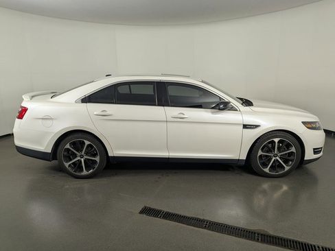Used 2016 Ford Taurus SHO w/ Equipment Group 401A image 8