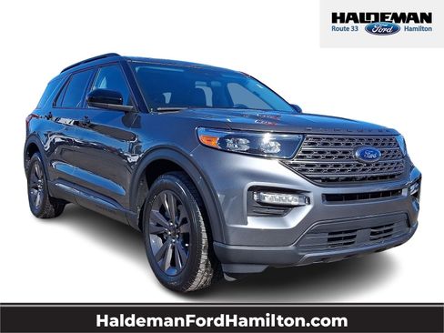 Used 2023 Ford Explorer XLT w/ Equipment Group 202A image 1
