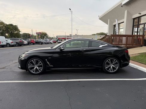Used 2018 INFINITI Q60 3.0t Luxe image 4