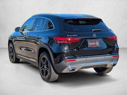 Certified 2026 Mercedes-Benz GLA 250 image 6