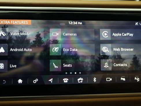 Used 2021 Land Rover Range Rover Autobiography Fifty Edition image 33