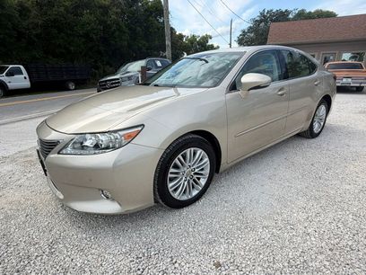 Used 2014 Lexus ES 350 w/ Luxury Package