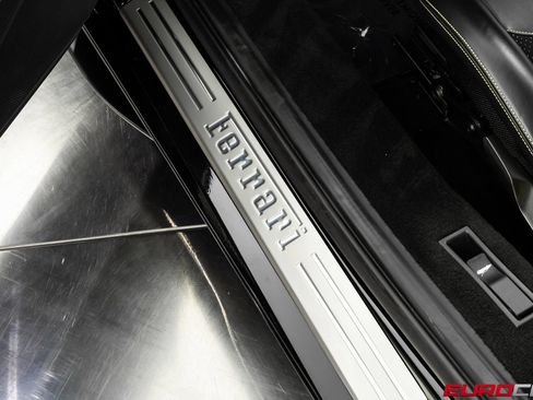 Used 2022 Ferrari F8 Tributo RWD image 48