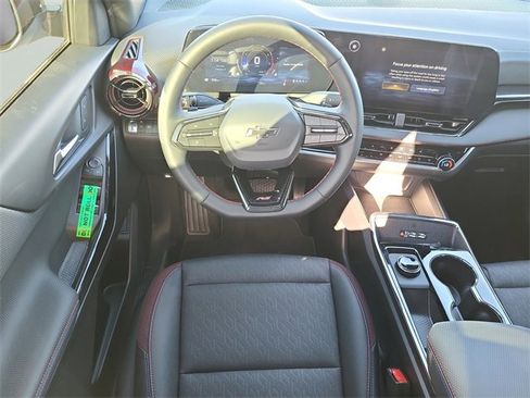 New 2026 Chevrolet Equinox RS image 12