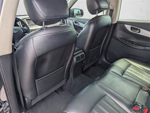 Used 2017 INFINITI QX50 2WD image 24