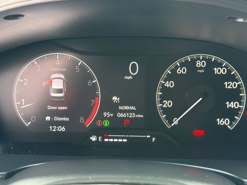 Used 2024 Honda Civic Sport image 22