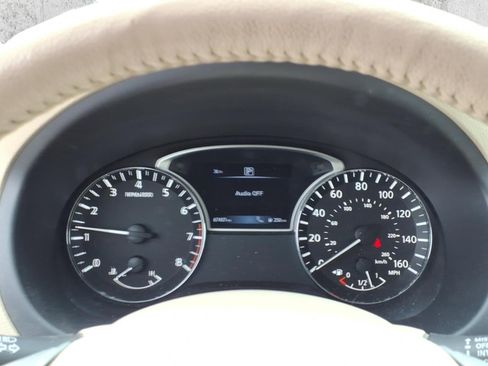 Used 2016 Nissan Altima 2.5 SL w/ Moonroof Package image 16