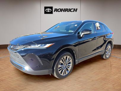 Used 2022 Toyota Venza XLE