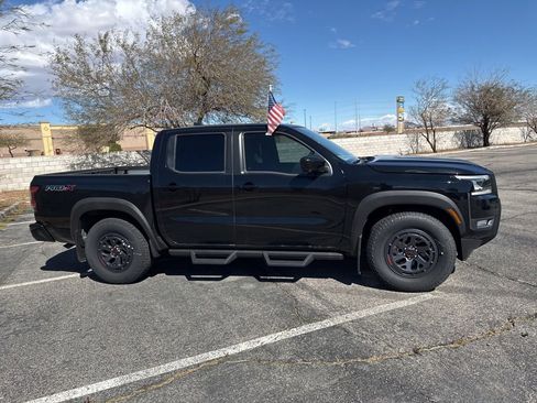 Used 2025 Nissan Frontier Pro-X w/ Pro Convenience Package image 6