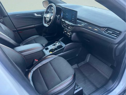 Used 2025 Ford Escape ST-Line Elite w/ Tech Pack #1 image 13