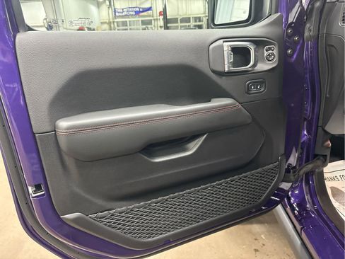 New 2026 Jeep Wrangler Unlimited Rubicon AWD/4WD image 30
