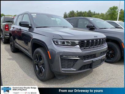 New 2026 Jeep Grand Cherokee Limited w/ Limited Altitude Package