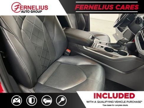Used 2021 Toyota Highlander Platinum AWD/4WD image 35