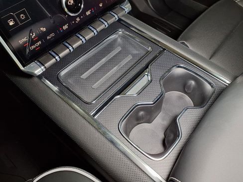 New 2026 GMC Sierra EV Elevation AWD/4WD image 19
