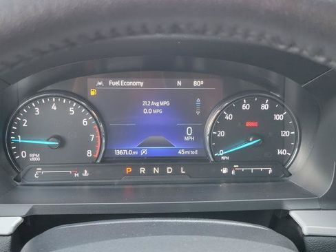 Used 2024 Ford Explorer XLT w/ Equipment Group 202A AWD/4WD image 22