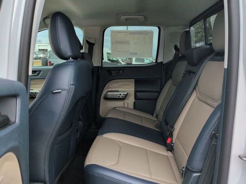 New 2026 Ford Maverick Lariat image 17