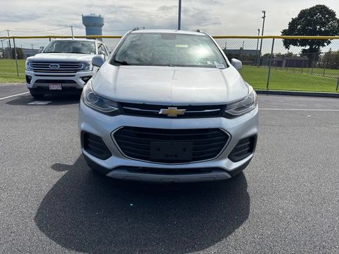 Used 2018 Chevrolet Trax LT AWD/4WD image 5