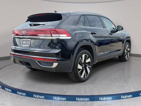 Used 2025 Volkswagen Atlas Cross Sport SE AWD/4WD image 6