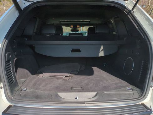 Used 2017 Jeep Grand Cherokee Altitude image 29