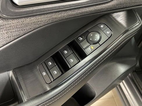 Used 2021 Nissan Rogue SV AWD/4WD image 20