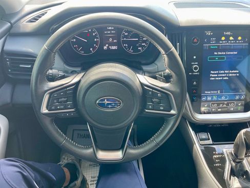 Used 2025 Subaru Outback Premium image 13