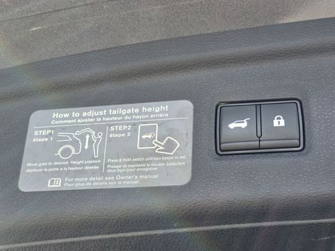 Used 2023 INFINITI QX50 Luxe image 29