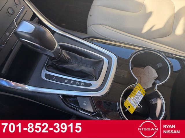 Used 2018 Ford Edge Titanium w/ Equipment Group 301A AWD/4WD image 12