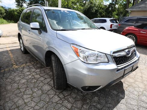 Used 2016 Subaru Forester 2.5i Premium AWD/4WD image 4
