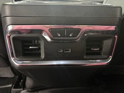 Used 2025 GMC Sierra 1500 Denali w/ Denali Reserve Package image 10