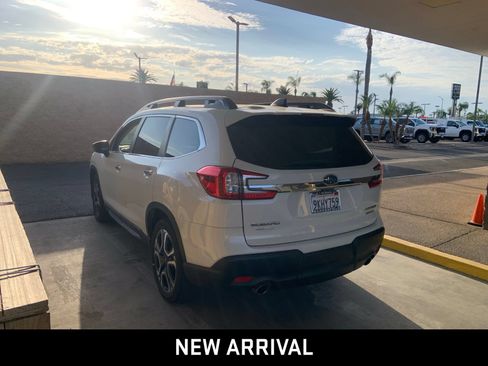 Used 2024 Subaru Ascent Touring AWD/4WD image 6
