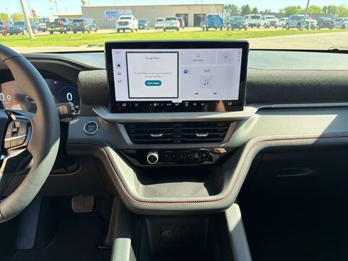 New 2026 Ford Explorer ST-Line w/ ST-Line Street Pack AWD/4WD image 17
