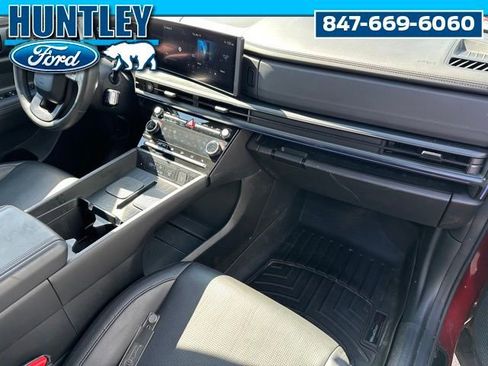 Used 2024 Hyundai Santa Fe Calligraphy image 9