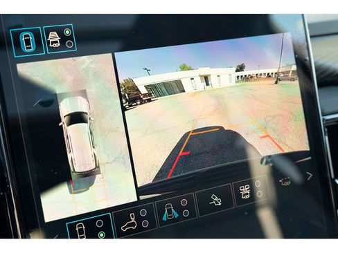 New 2026 GMC Yukon AT4 w/ AT4 Premium Plus Package AWD/4WD image 25