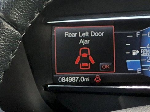 Used 2019 Ford Explorer Limited w/ Class III Trailer Tow Package AWD/4WD image 12